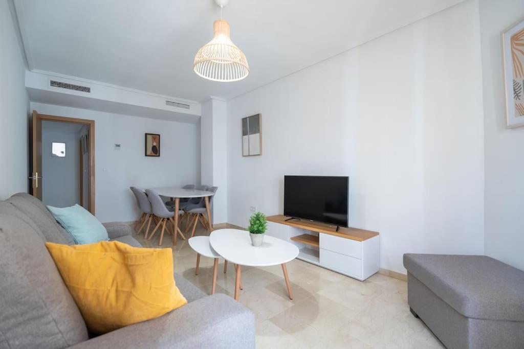 Amplio Apartamento 2 Dormitorios Cerca De La Playa Аликанте Экстерьер фото