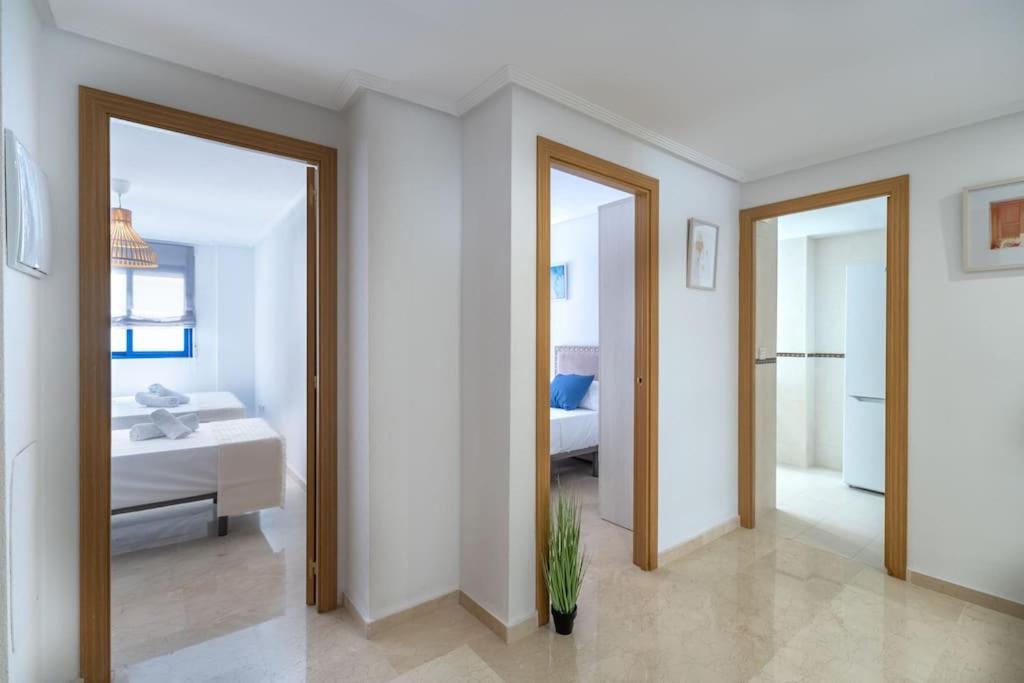 Amplio Apartamento 2 Dormitorios Cerca De La Playa Аликанте Экстерьер фото